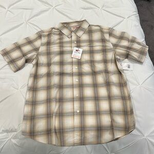 Wrangler Authentics Men's Short Sleeve Classic Plaid Shirt